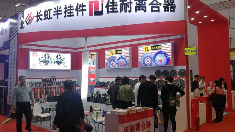 玻璃钢宽体包围：揭秘其生产工艺与适用场景
